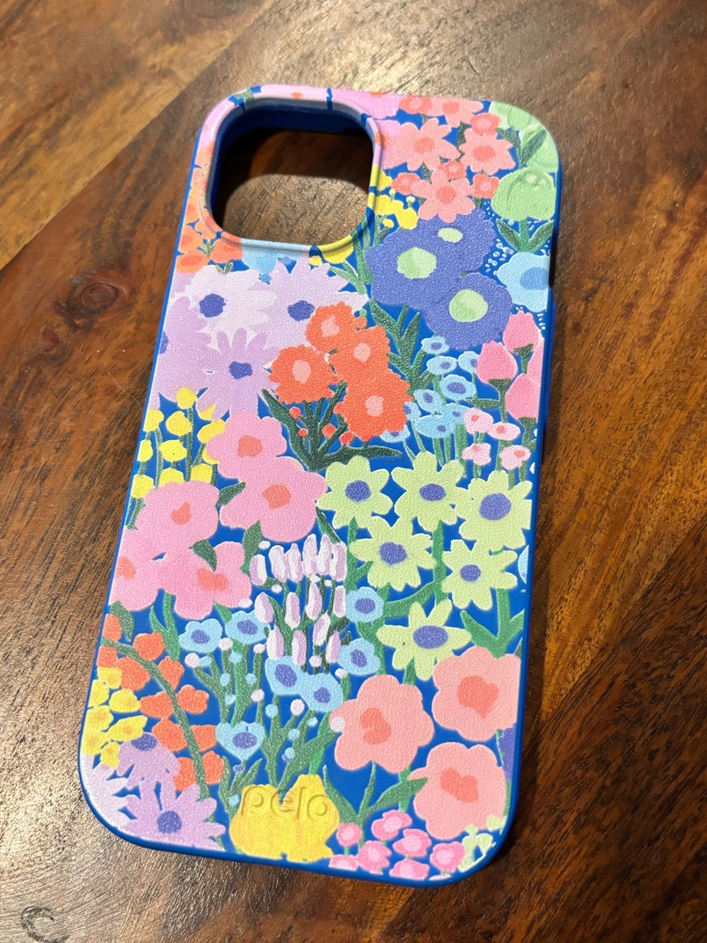 New with tags - Pela Case - floral & electric blue - iPhone 15